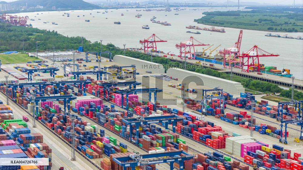 Nanjing Longtan Port Container Terminal
