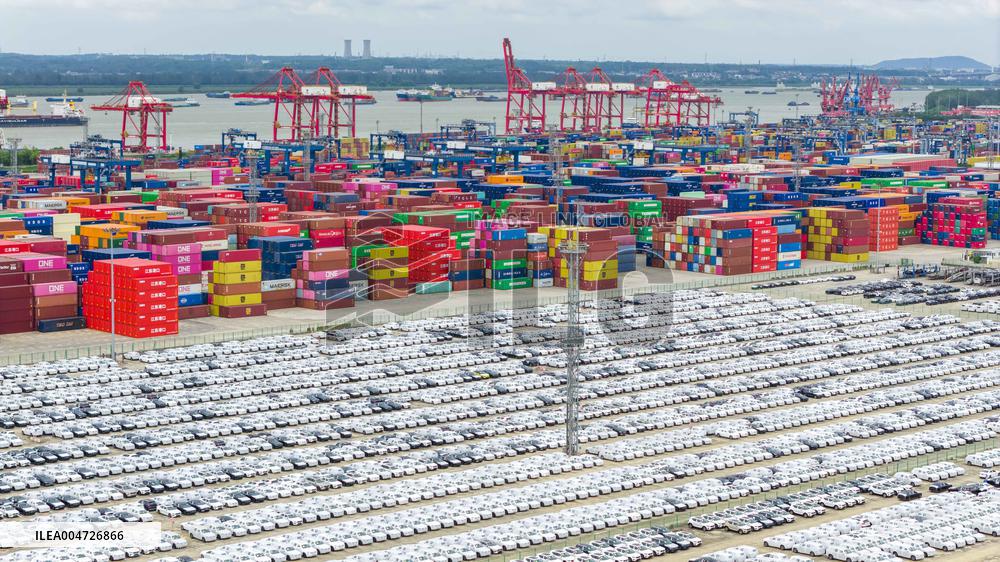 Nanjing Longtan Port Container Terminal Export