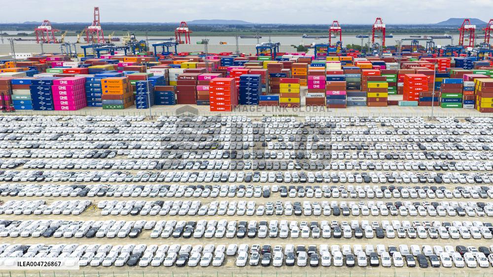 Nanjing Longtan Port Container Terminal Export