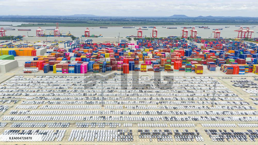Nanjing Longtan Port Container Terminal Export