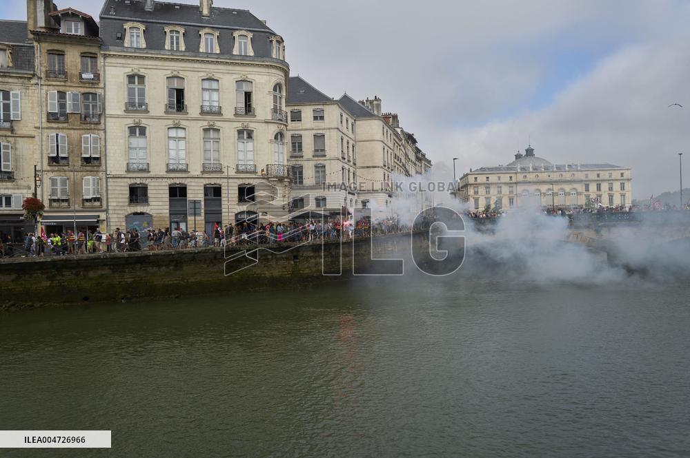 Demonstration Against France's National Budget - Bayonne