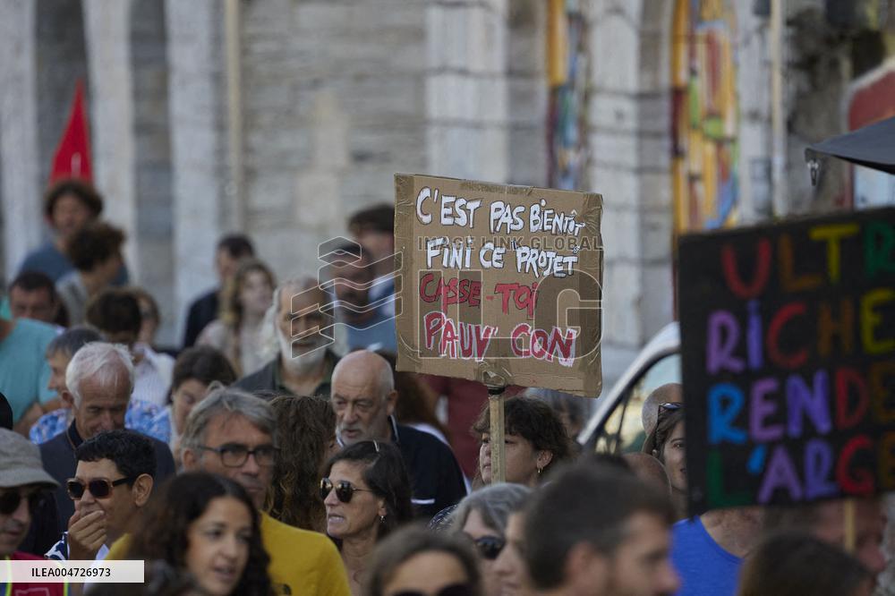 Demonstration Against France's National Budget - Bayonne