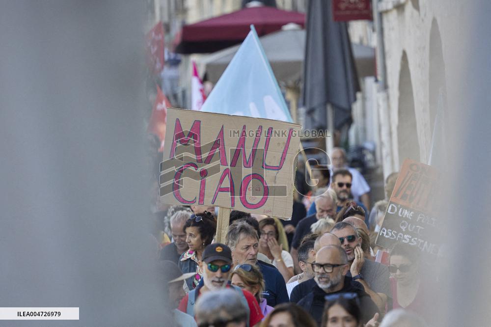 Demonstration Against France's National Budget - Bayonne