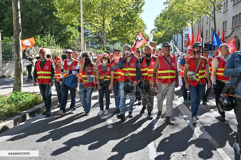 Nationwide Strikes Over Budget - Lyon