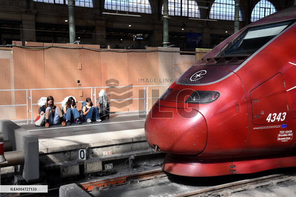 Transport Strike At Gare Du Nord Railway Station - Paris