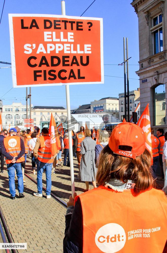 Nationwide Strikes Over Budget - Le Mans