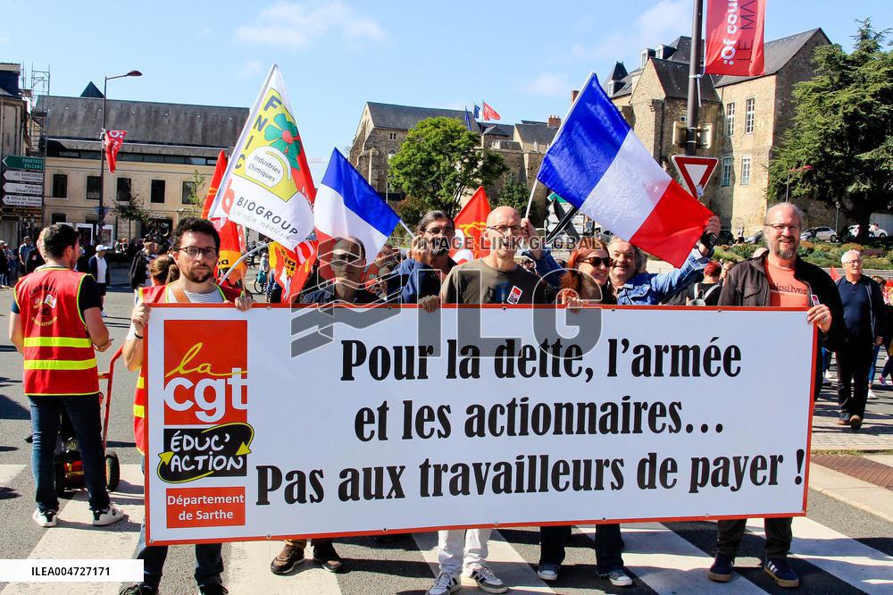 Nationwide Strikes Over Budget - Le Mans