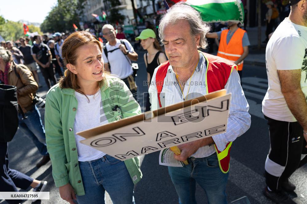 Nationwide Strikes Over Budget - Paris AJ