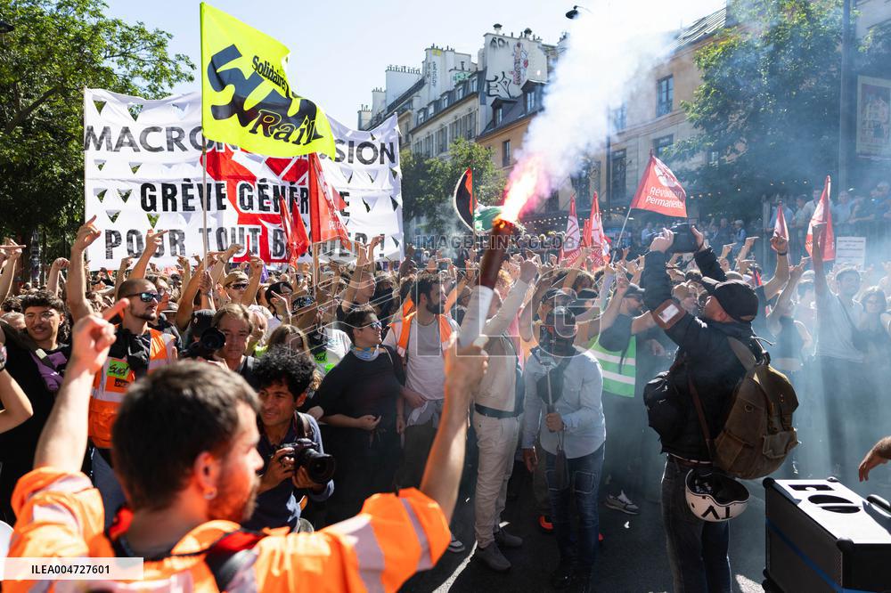 Nationwide Strikes Over Budget - Paris AJ