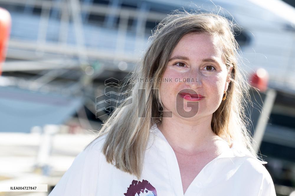 Rochelle Fiction Festival Ma Femme est une espionne Photocall