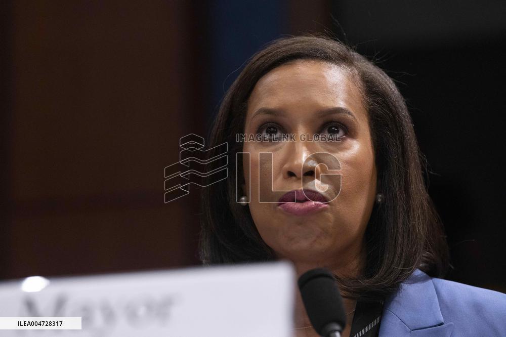 Bowser and Mendelson testify on “Oversight of the District of Columbia”