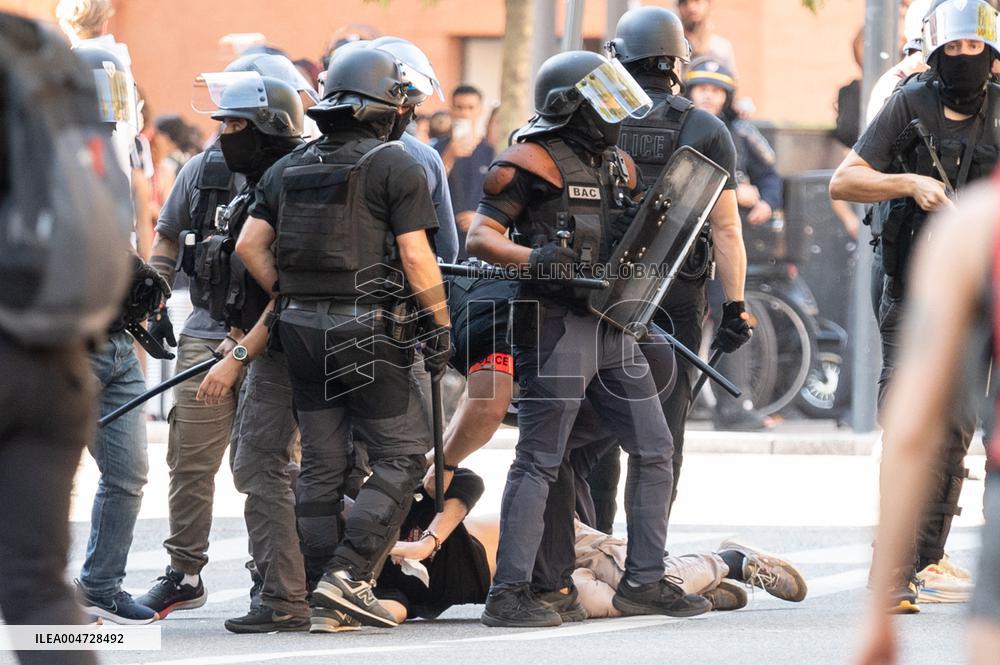 Nationwide Strikes Over Budget - Toulouse