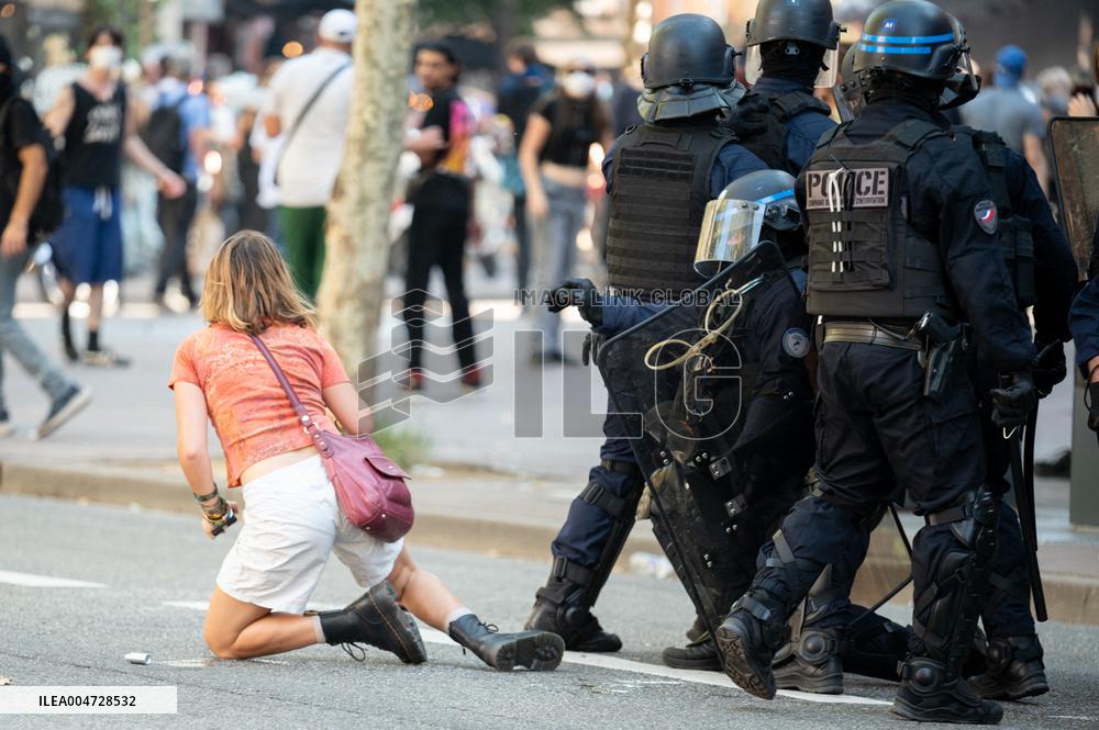 Nationwide Strikes Over Budget - Toulouse