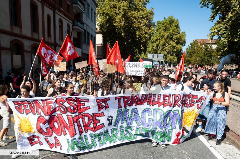 Nationwide Strikes Over Budget - Toulouse