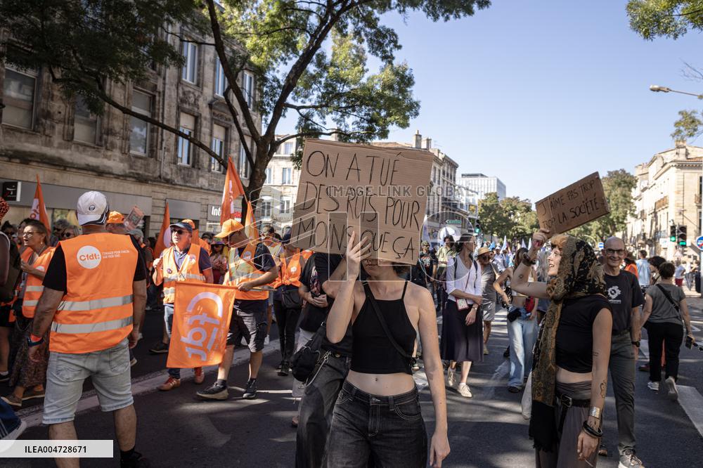 Nationwide Strikes Over Budget - Bordeaux