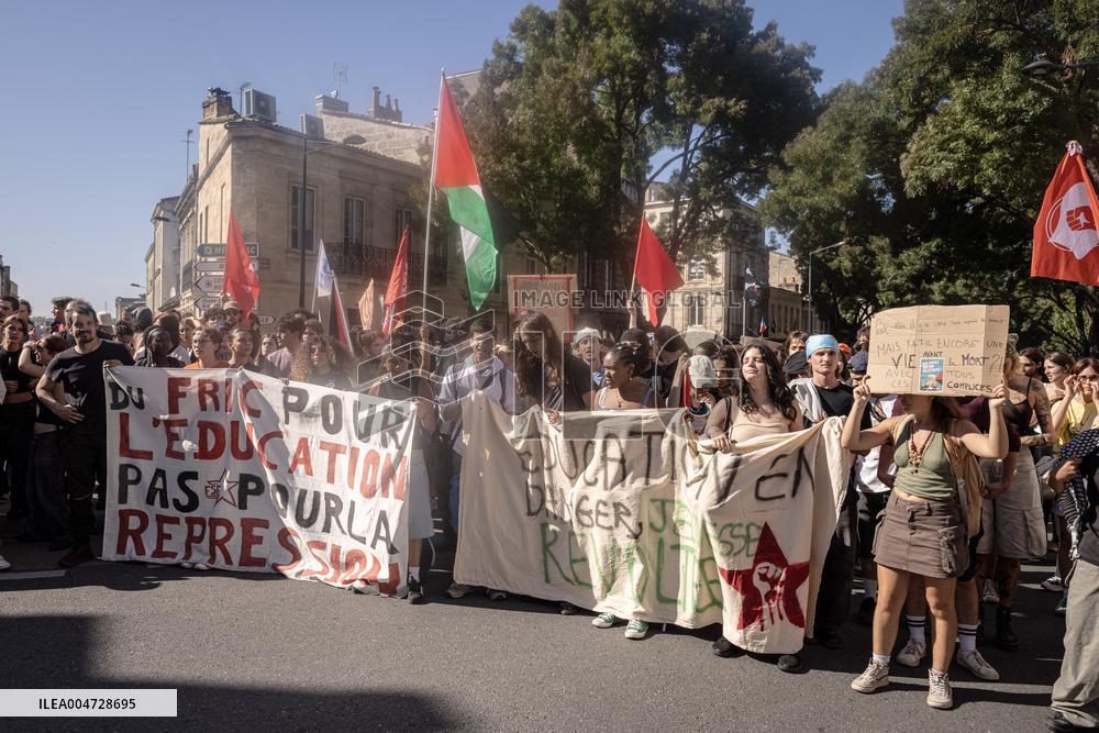 Nationwide Strikes Over Budget - Bordeaux