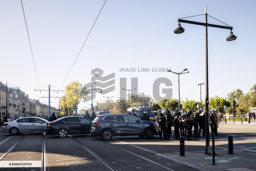 Nationwide Strikes Over Budget - Bordeaux