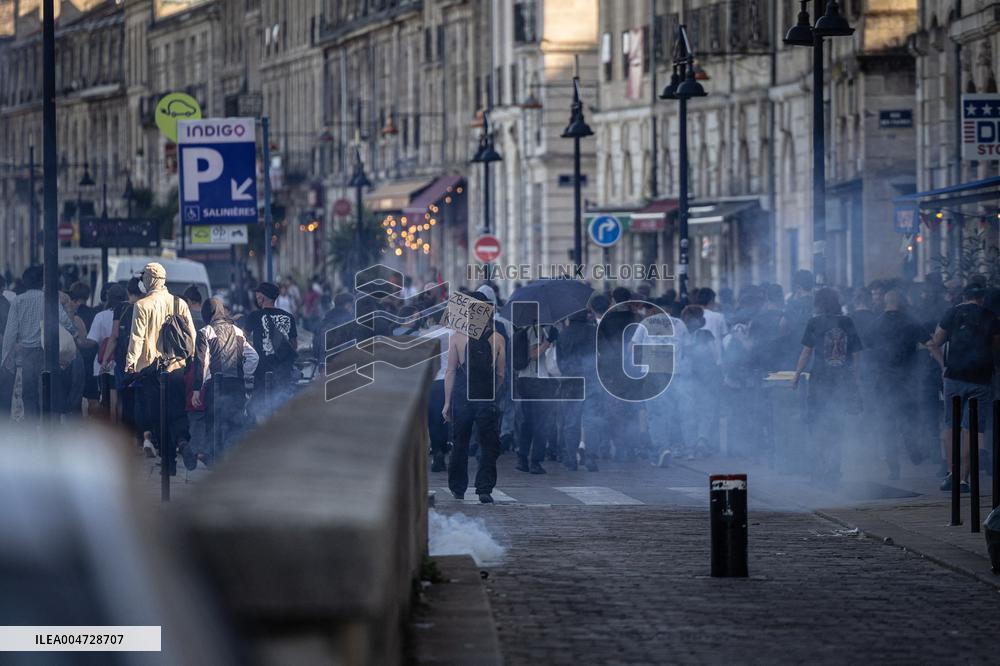 Nationwide Strikes Over Budget - Bordeaux
