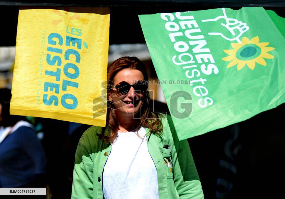 Nationwide Strikes Over Budget - Paris