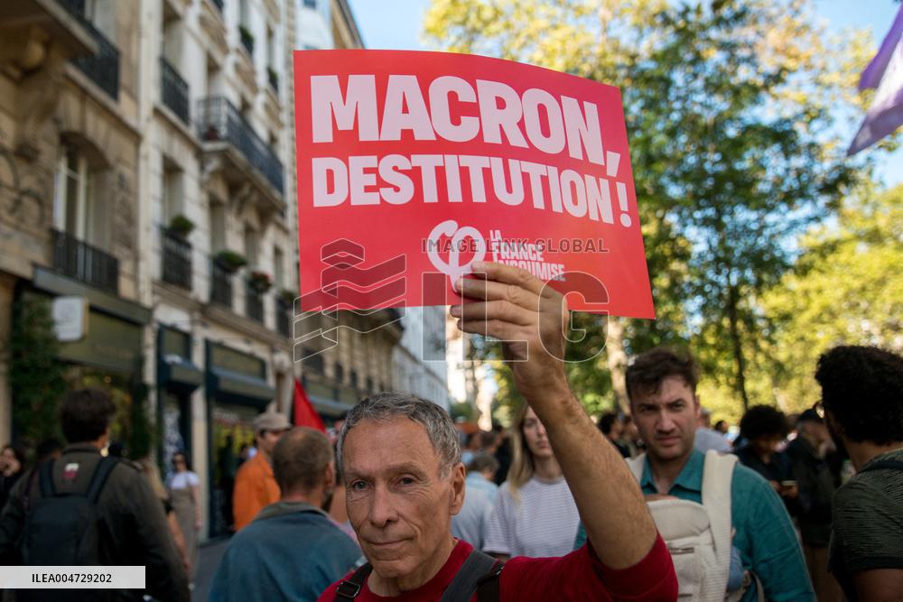 Nationwide Strikes Over Budget - Paris