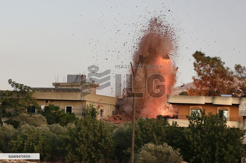 Israeli Army Carried out Several Airstrikes Across Southern Lebanon