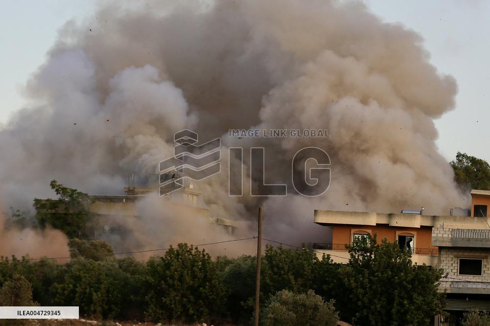 Israeli Army Carried out Several Airstrikes Across Southern Lebanon