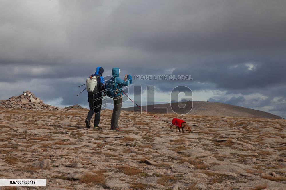 Illustration Scotland Cairngorm Mountain