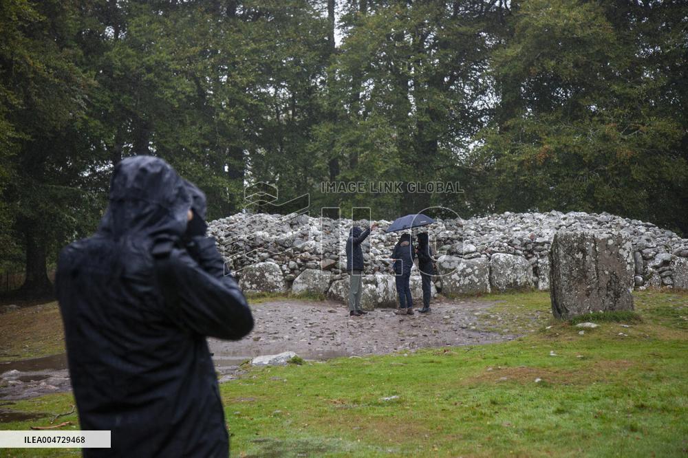Illustration Scotland Clava Cairns