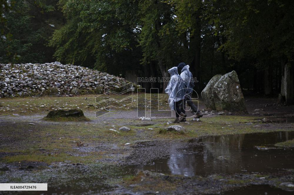 Illustration Scotland Clava Cairns