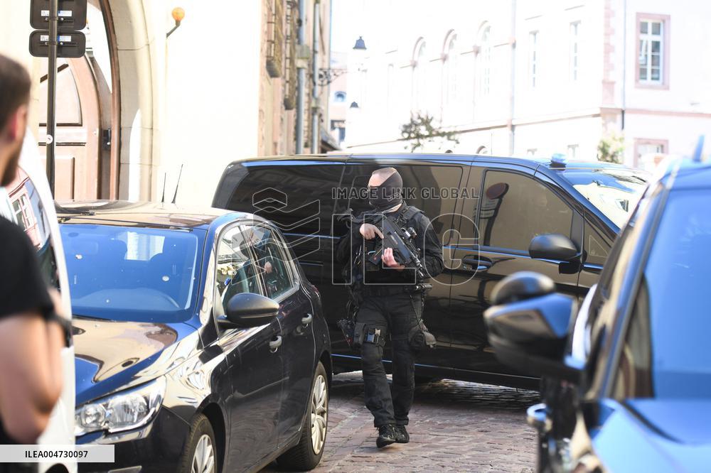 Arrival of Nordhal Lelandais at Courthouse - Colmar