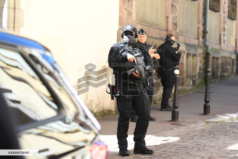 Arrival of Nordhal Lelandais at Courthouse - Colmar