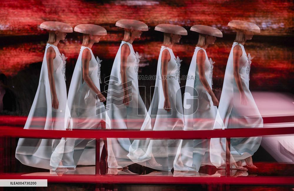 Madrid Fashion Week - Isabel Sanchis Runway