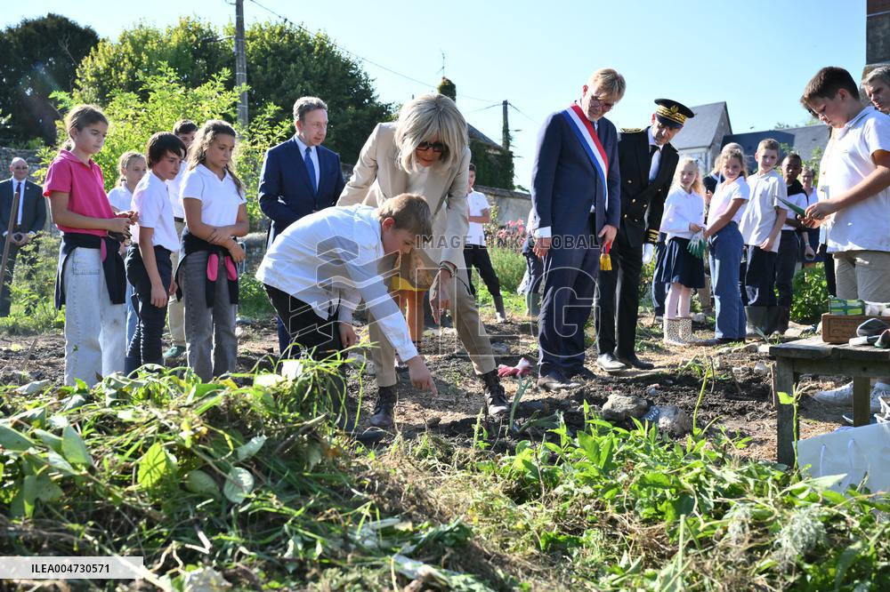 President Macron Visits Pontlevoy Abbey - Pontlevoy