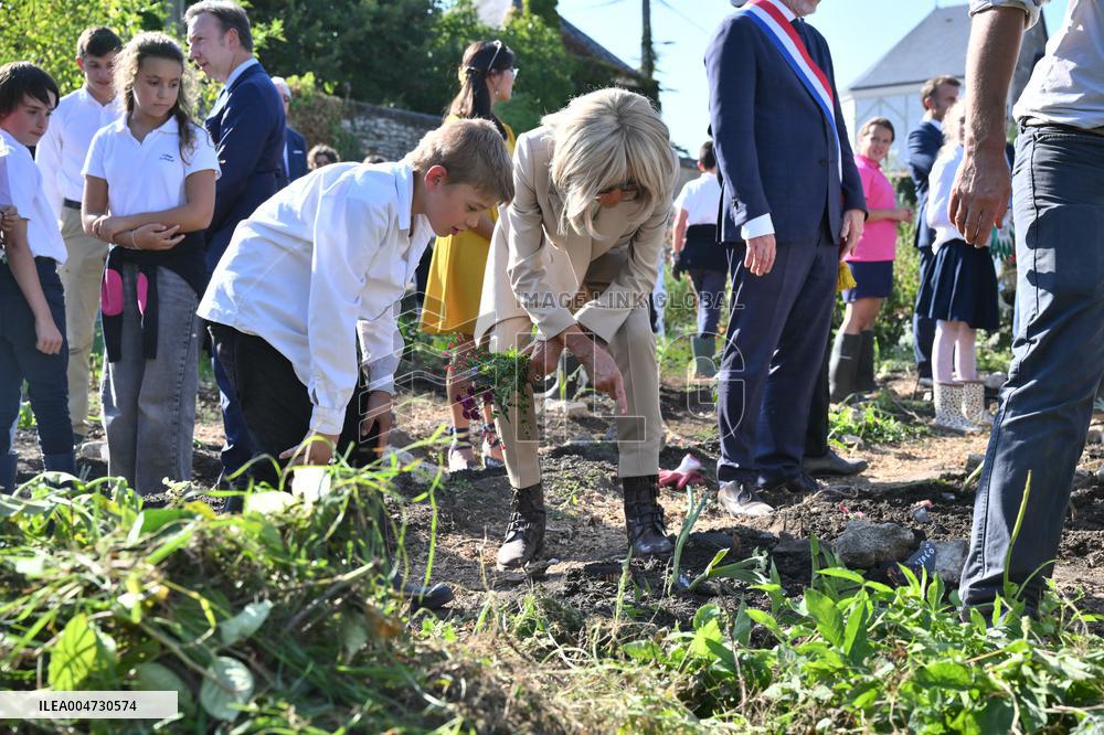 President Macron Visits Pontlevoy Abbey - Pontlevoy