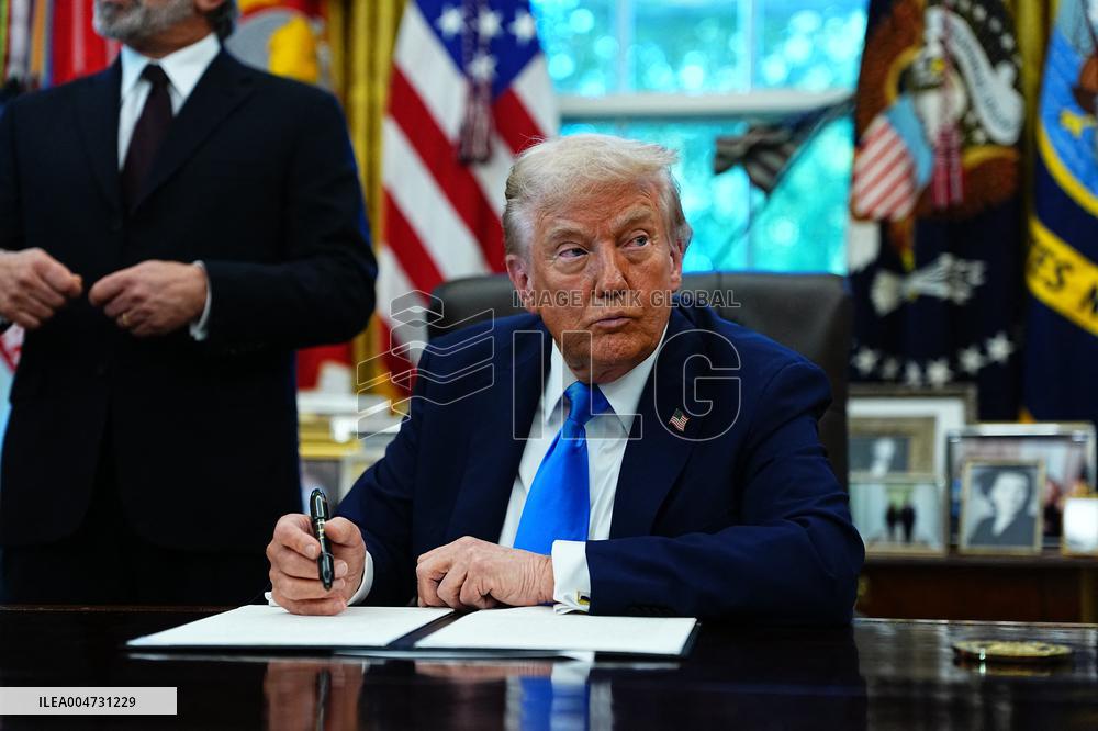 Trump Remarks in the Oval Office