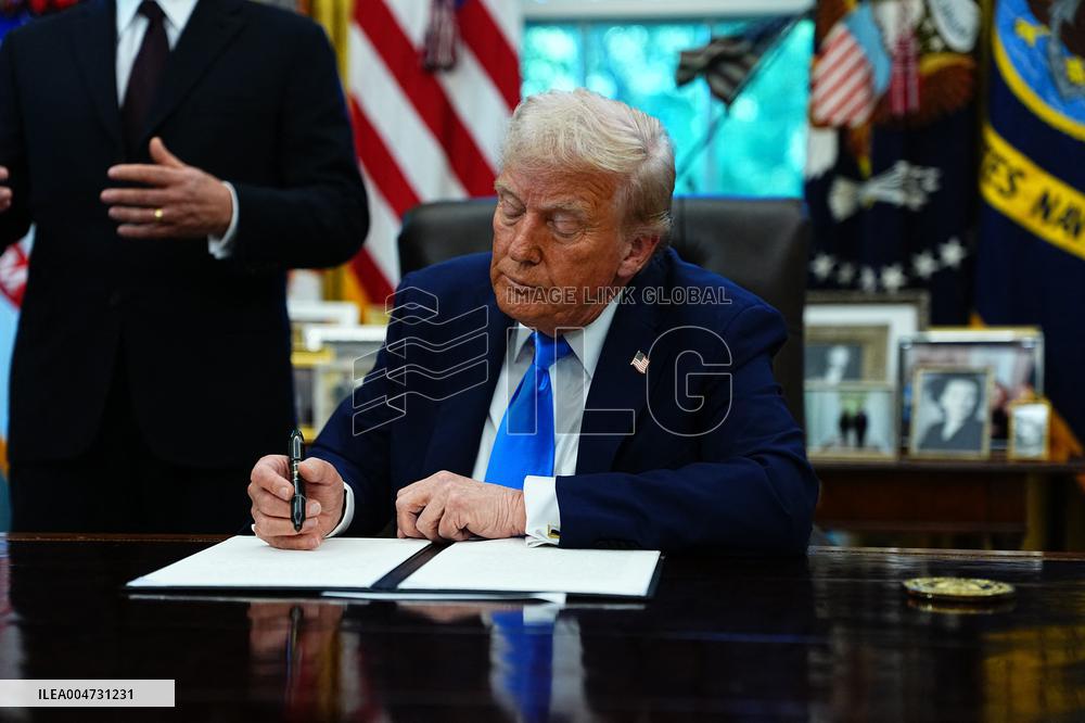 Trump Remarks in the Oval Office