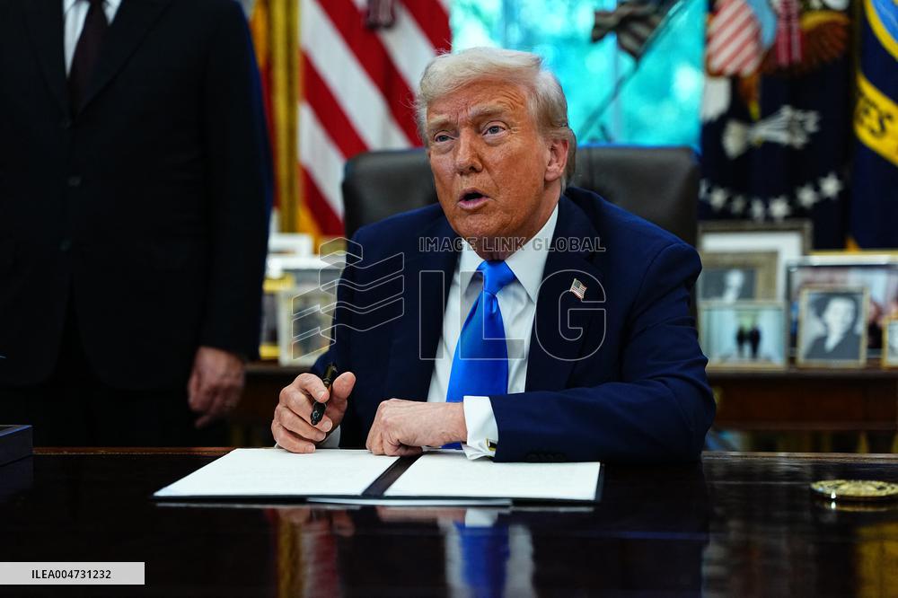 Trump Remarks in the Oval Office