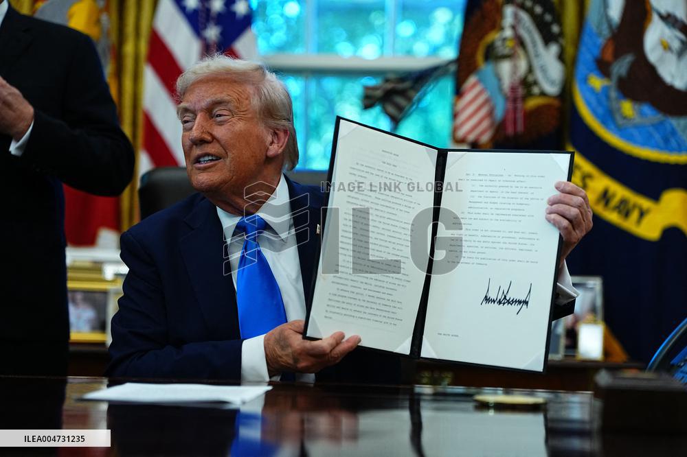 Trump Remarks in the Oval Office