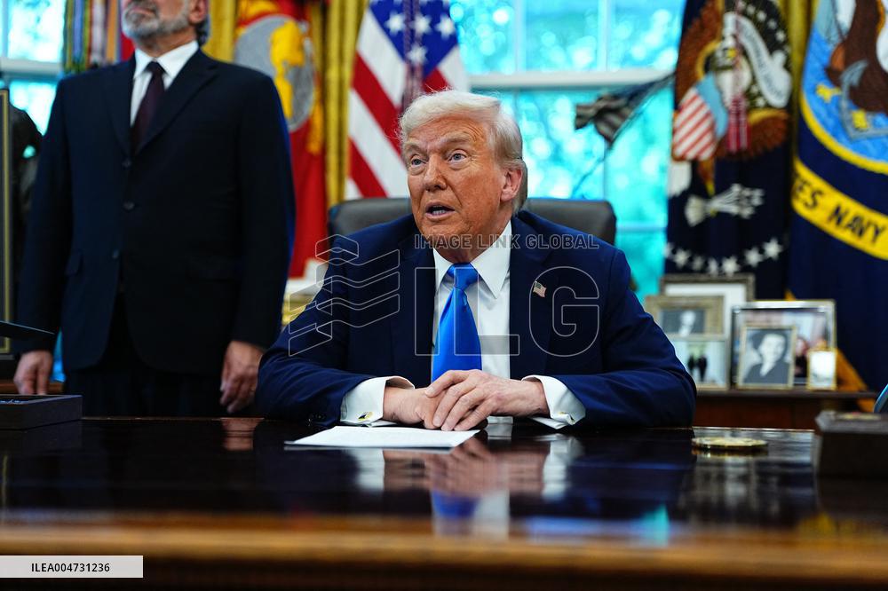 Trump Remarks in the Oval Office