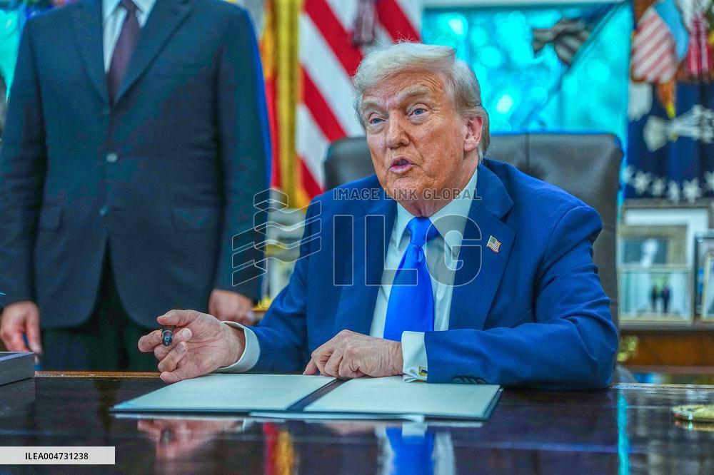 Trump Remarks in the Oval Office