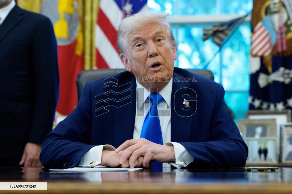 Trump Remarks in the Oval Office