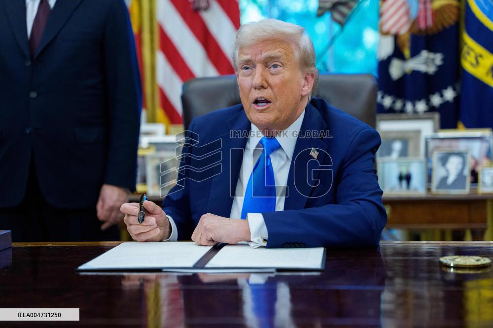 Trump Remarks in the Oval Office