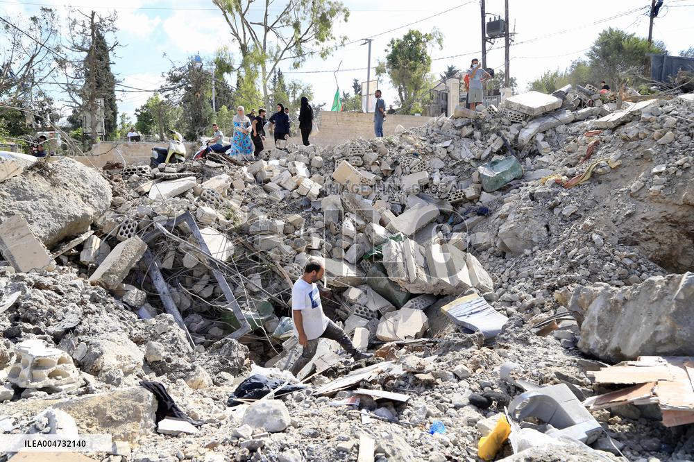 Burj Qalaouiyah Israeli Attack - Lebanon