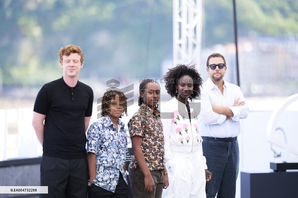 73rd San Sebastian International Film Festival - Six jours ce printemps-la ( Six Days in Spring ) Photocall