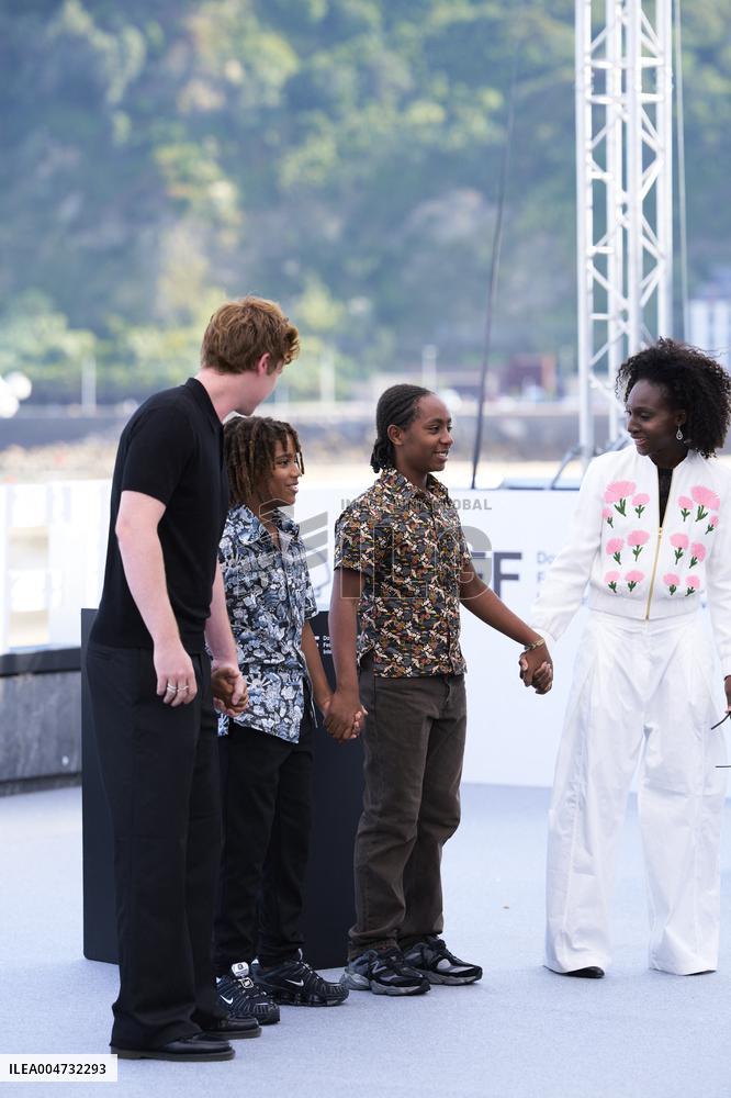 73rd San Sebastian International Film Festival - Six jours ce printemps-la ( Six Days in Spring ) Photocall