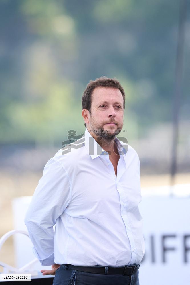 73rd San Sebastian International Film Festival - Six jours ce printemps-la ( Six Days in Spring ) Photocall