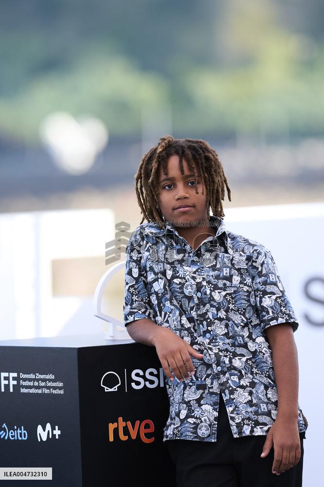 73rd San Sebastian International Film Festival - Six jours ce printemps-la ( Six Days in Spring ) Photocall