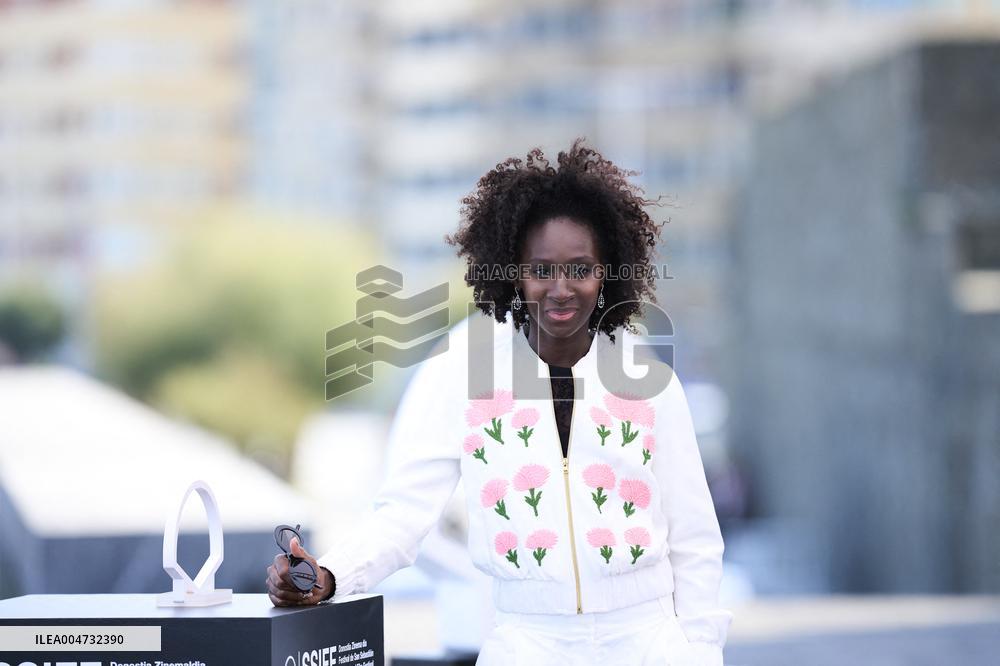 73rd San Sebastian International Film Festival - Six jours ce printemps-la ( Six Days in Spring ) Photocall