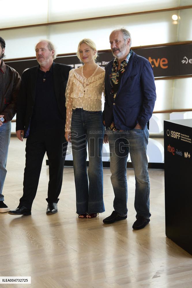 73rd San Sebastian International Film Festival - Deux pianos / Two Pianos Photocall