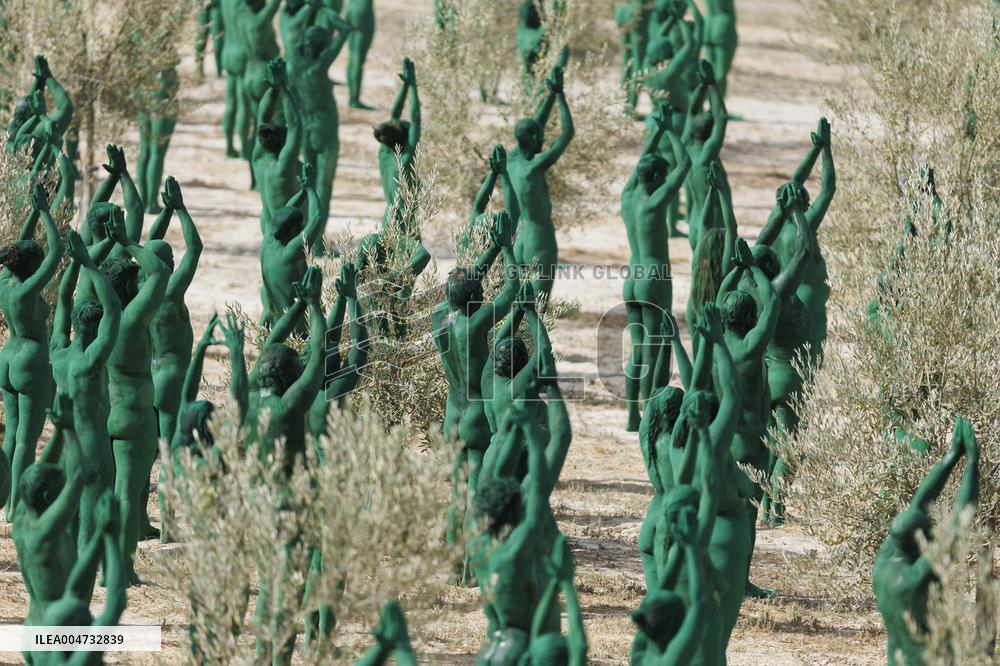 Spencer Tunick makes his first art installation in Andalucia